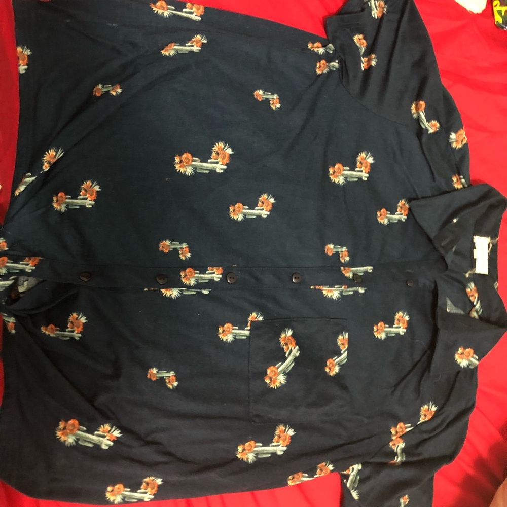 Blouse with flowers